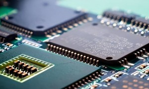 原创 
            美论坛：没有得到美国的允许，中国为什么敢私自研发DUV光刻板？