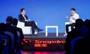 原创 
            中国已贡献46%收入，高通只想抱紧中国，抱紧雷军