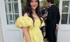 董洁儿子帅到认不出！年仅16岁身高1米8，五官深邃帅过潘粤明