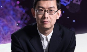 对话西湖大学张岳：AI科学家能自动写论文、审稿、做实验，学生要尽早使用AI工具