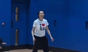 张曼玉并未定居法国农村，IP显示仍在中国香港，法国掏鸡蛋视频系去年旅游时拍摄