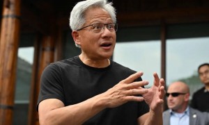 黄仁勋直奔台积电厂：没有台积电就没有英伟达；台积电CEO魏哲家：他来要更多芯片