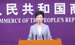 美财长指责中国贸易谈判代表，外交部、商务部发声